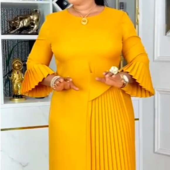 Pleated Elegance Midi Dress L - 2XL - Picture 5 of 5